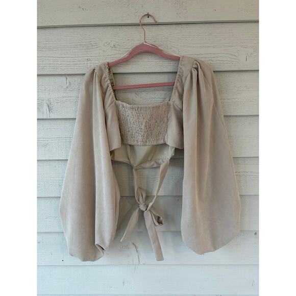 HYFVE Beige Smocked Crop Top XL Tie Back Puff Sleeve Boho Cottagecore Blouse - Picture 3 of 6